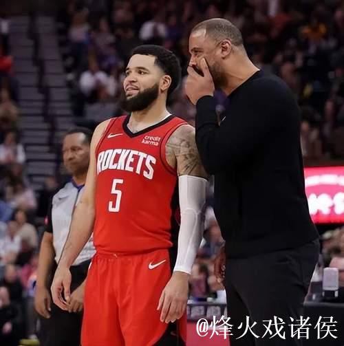 火箭两年合同签约33号秀,范乔丹留队不交易 火箭两年合同签约33号秀,范乔丹留队不交易